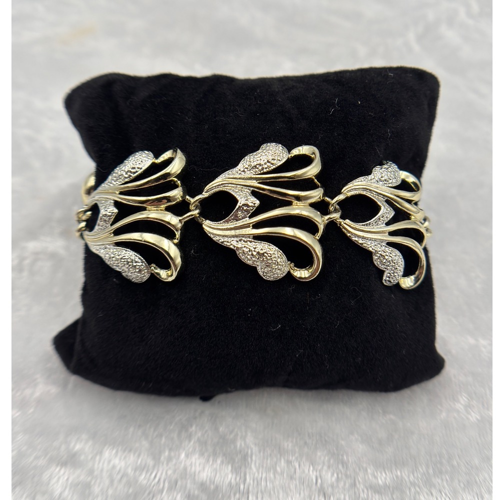 Sarah Coventry Vintage Gold Tone Frosted Feathers Bracelet 60s Costume‎ Jewelry